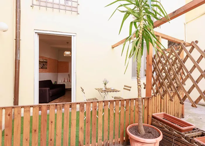 Cozy House In Pepi Street * Floransa